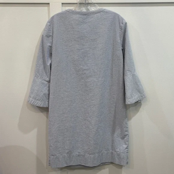 Draper James Women’s Light Blue Ruffle Front Dress - Picture 4 of 4